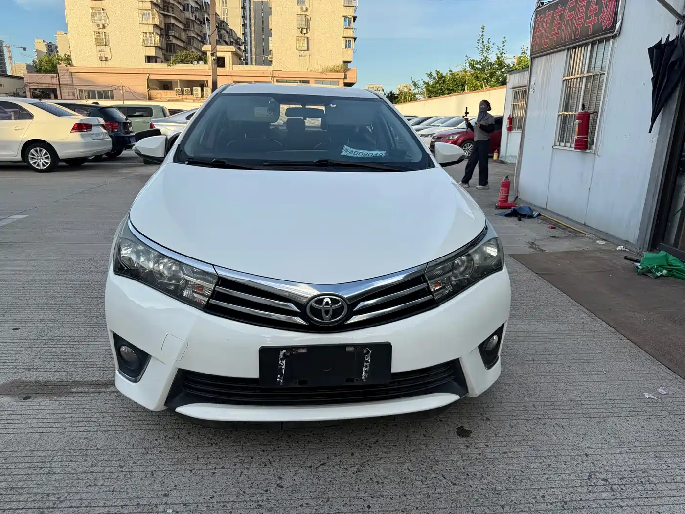 Фото 2 - Toyota Corolla