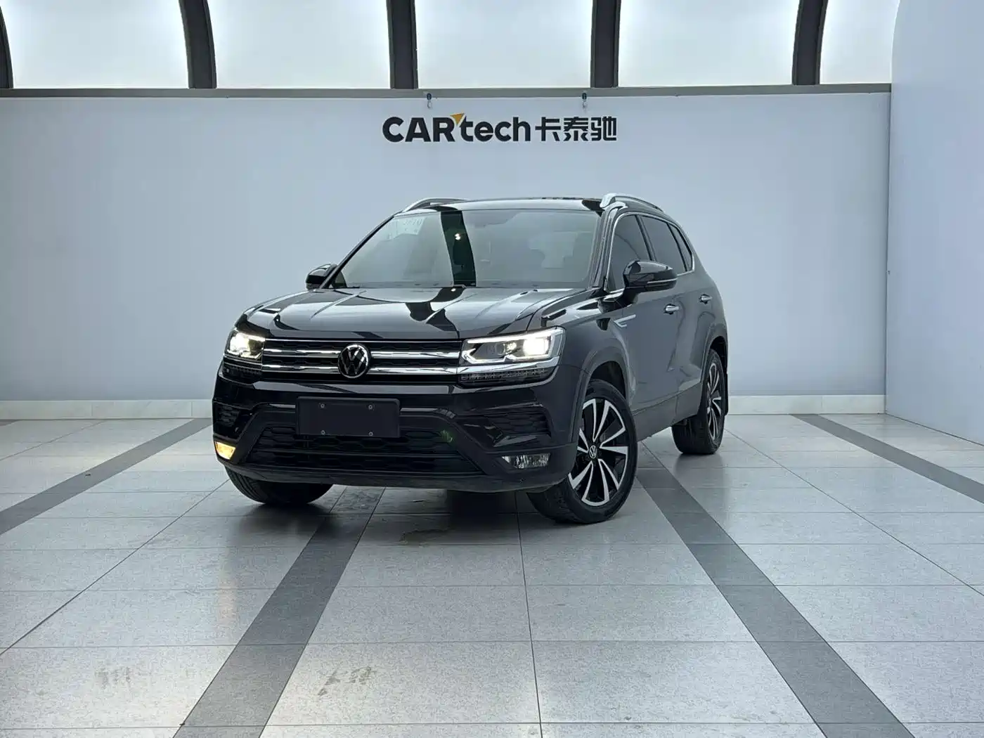 Volkswagen Tharu 2022 280TSI FWD Luxury Edition