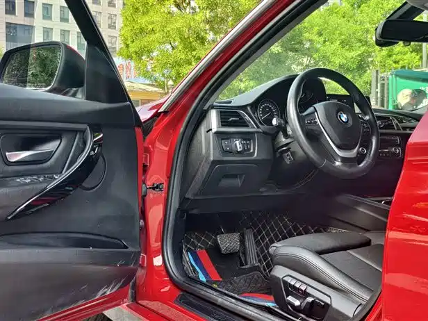 BMW 3 Series 2019 320Li Fashion Type фото 19