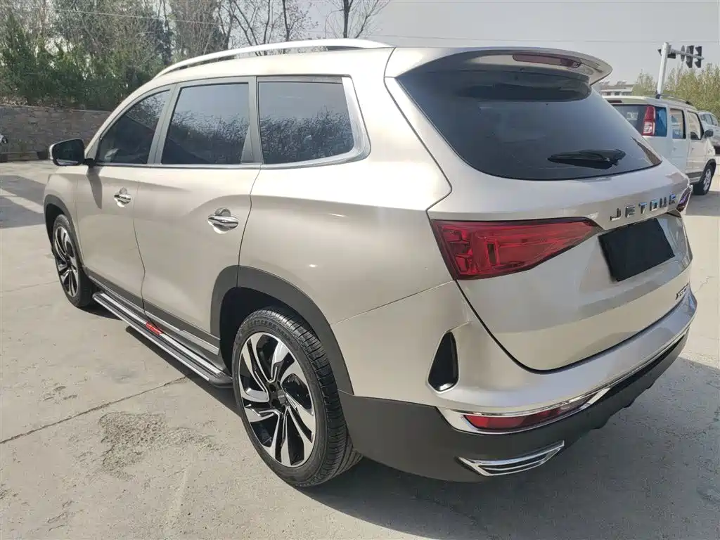 Jetour X90 2019 2019 1.5T Auto Smart 6-seater China V