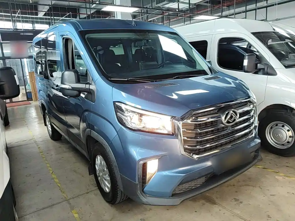 SAIC Maxus Xintu V90 2020 2019 2.0T Manual Zhiduo Star FWD Single Tire Short Wheelbase Medium Roof 6-Seater