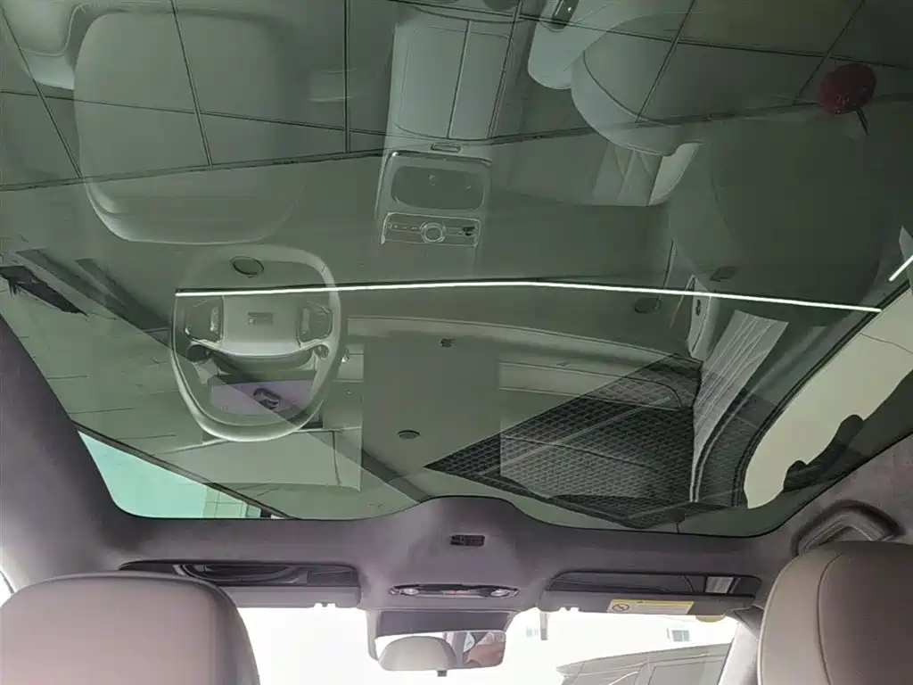 Geely Galaxy Galaxy Xingyao 8 2025 130km EM-P Starship Edition фото 17