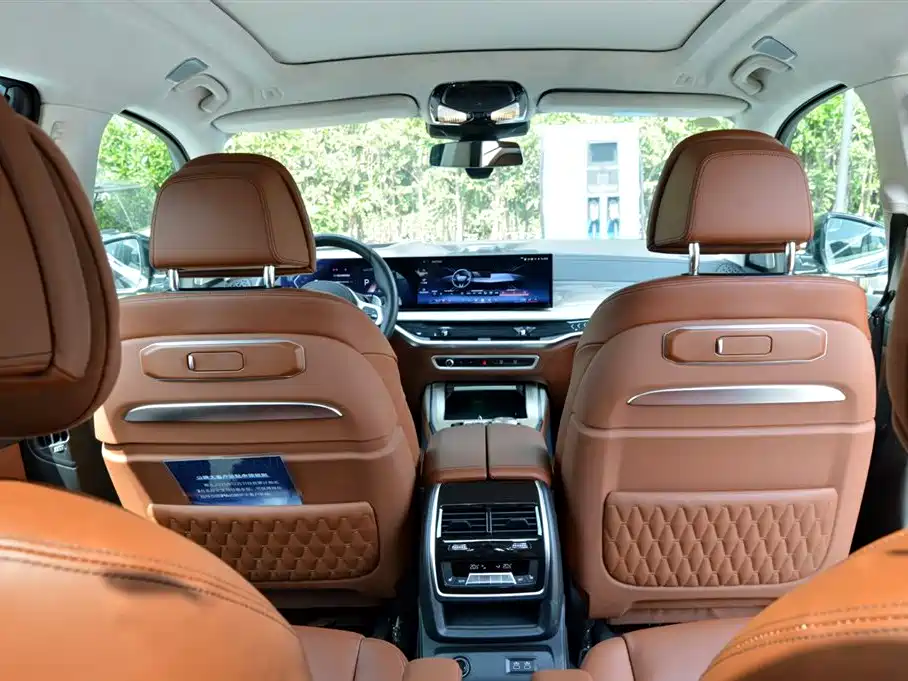 BMW X7 2023 xDrive40i Executive M Sport Package фото 14
