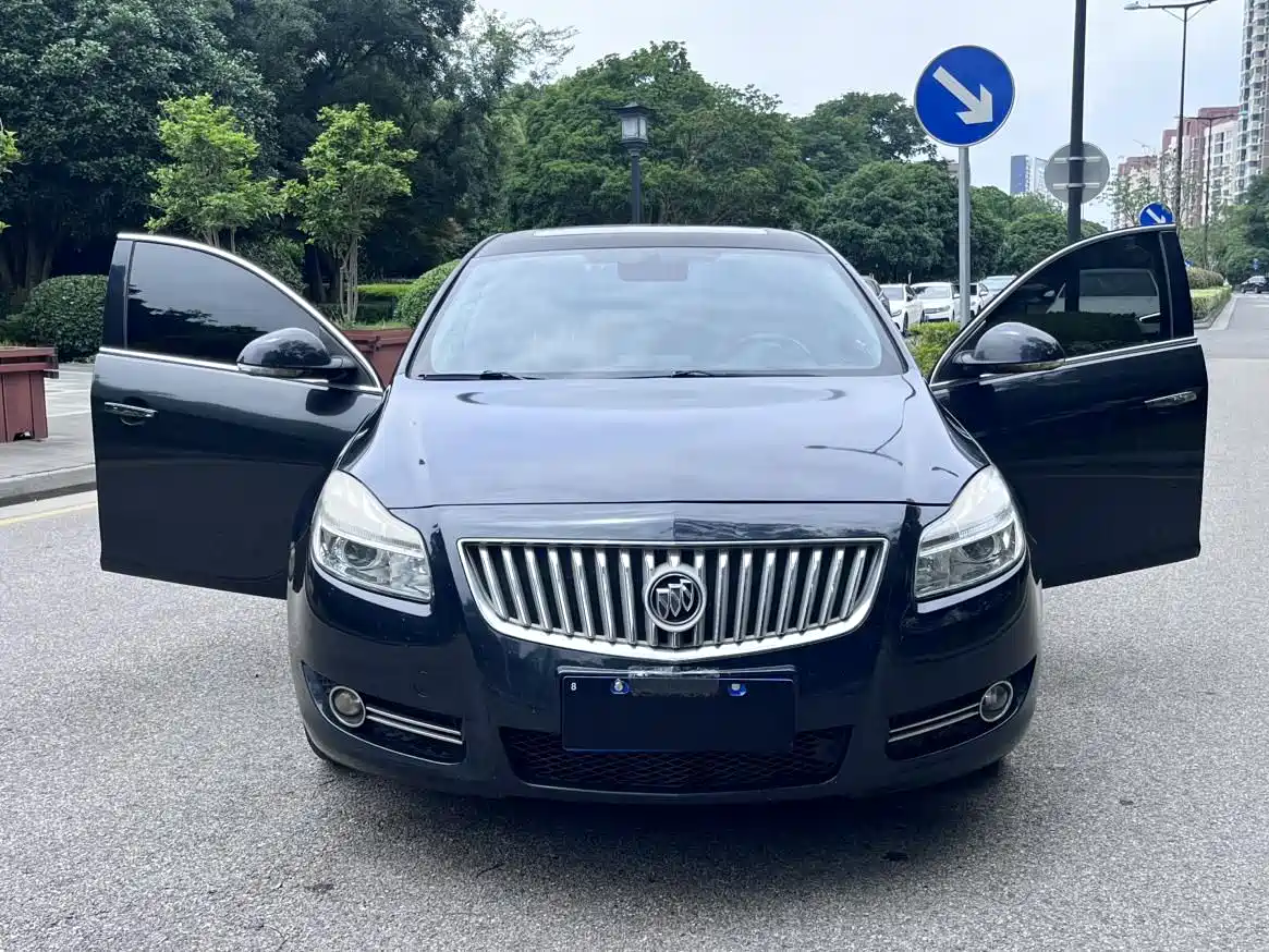 Buick Regal 2012 Model 2.0L Luxury фото 8