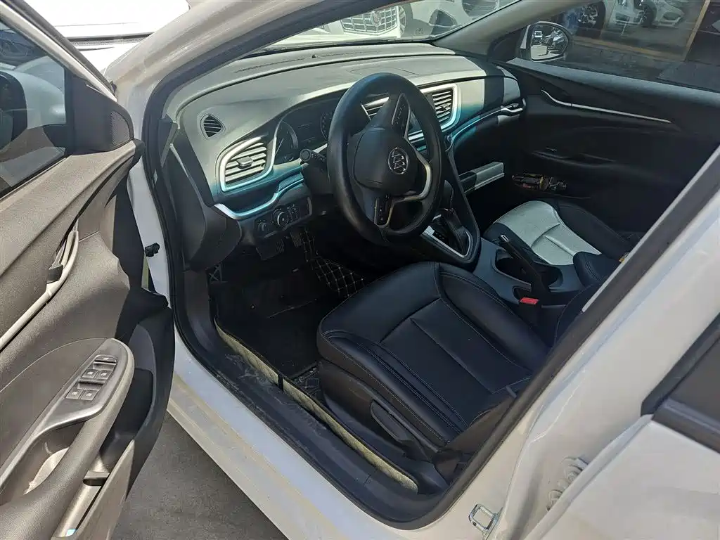 Buick Excelle 2021 Facelift Exemplar 1.5L Auto Elite фото 10