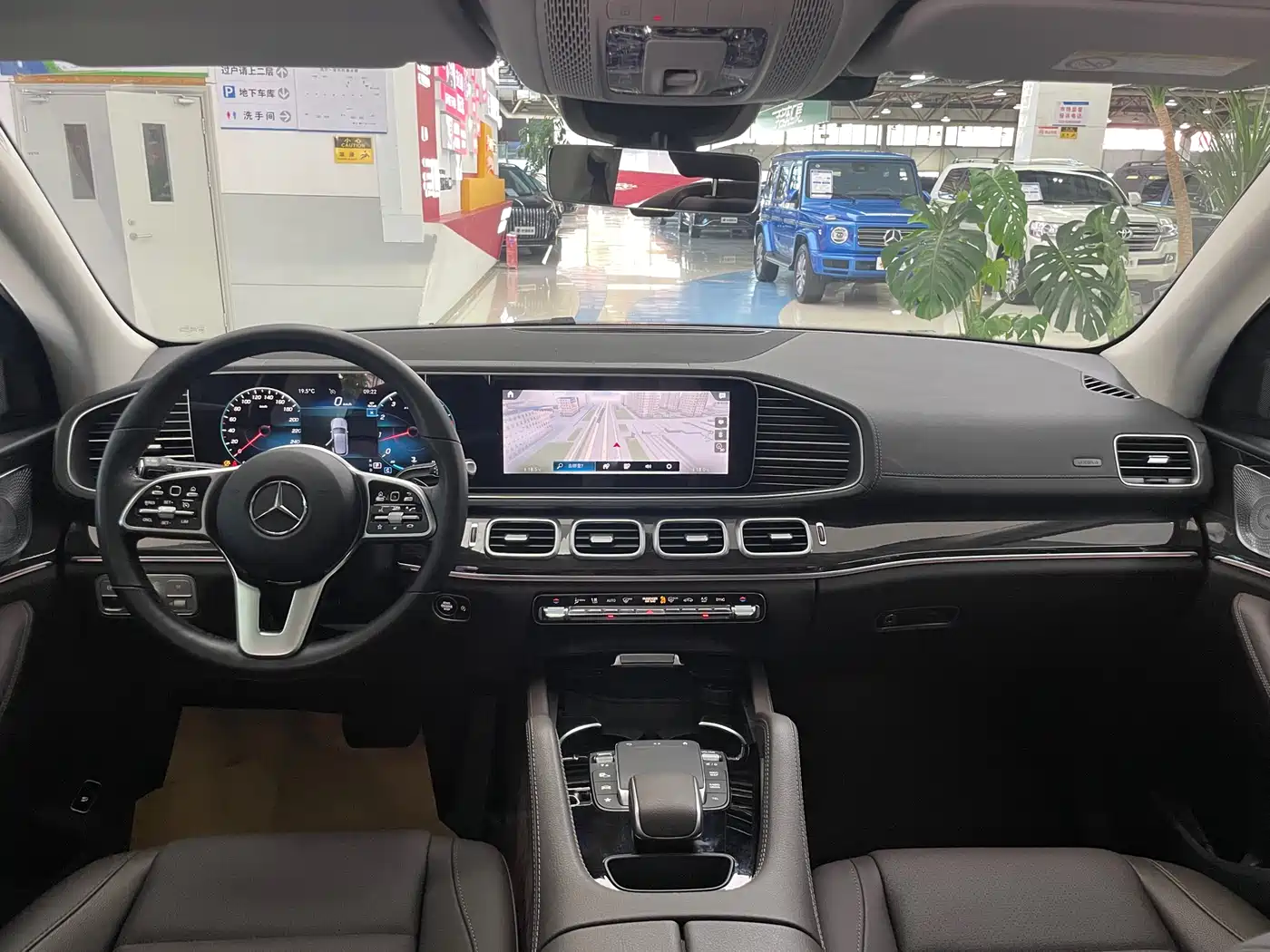 Mercedes-Benz GLE 2023 GLE 350 4MATIC Fashion фото 9