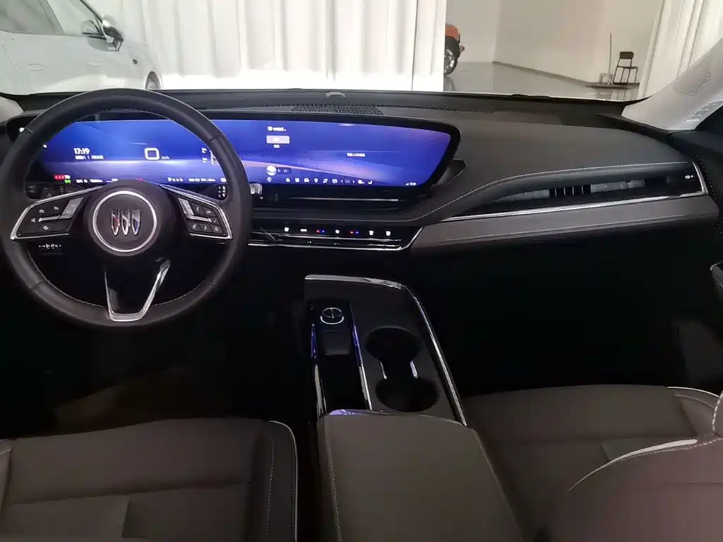 Buick E5 2025 2025 Model 620KM Premium Edition