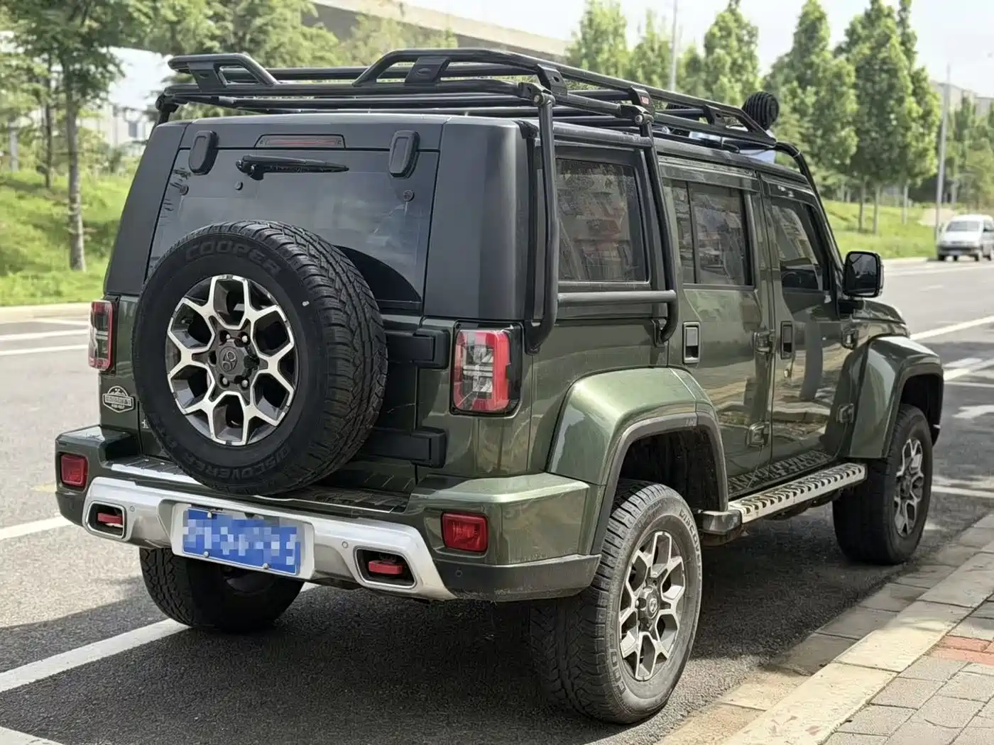 BAIC ORV Beijing Offroad BJ40 2018 PLUS 2.3T Auto 4WD Premium Edition China V фото 7