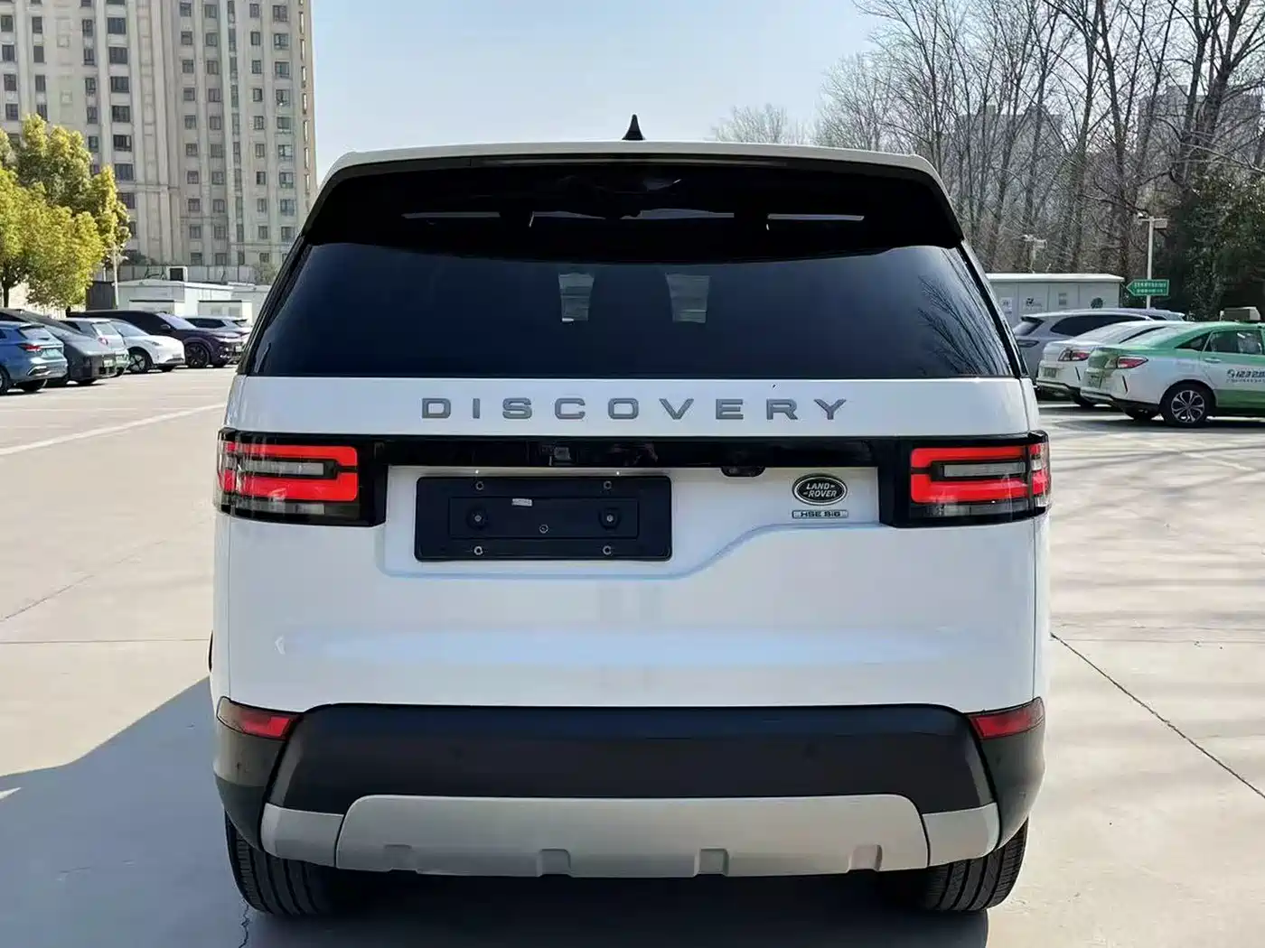 Land Rover Discovery 2018 3.0 SC V6 HSE фото 4