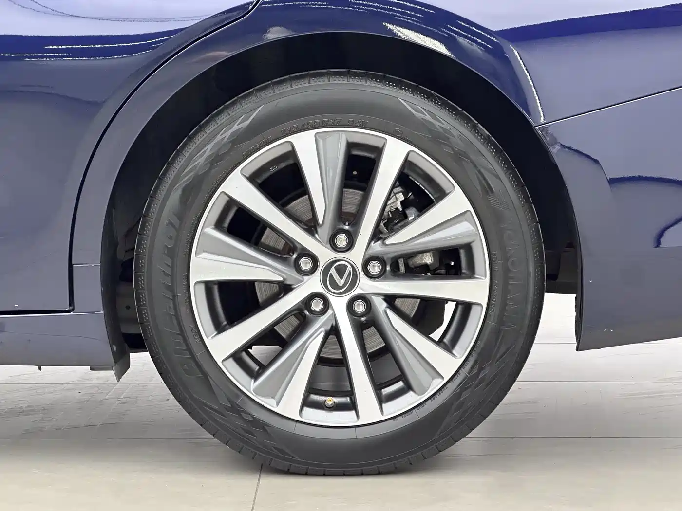 Lexus ES 2020 200 Excellence фото 14