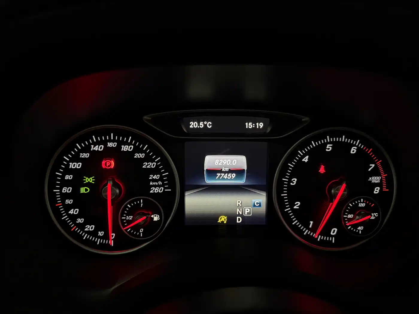 Mercedes-Benz B-Class 2016 B 200 Collector's Edition фото 15