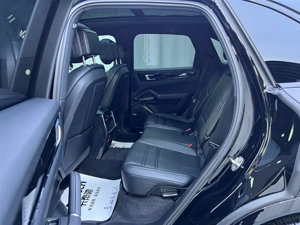 Porsche Cayenne 2019 Cayenne 3.0T фото 8