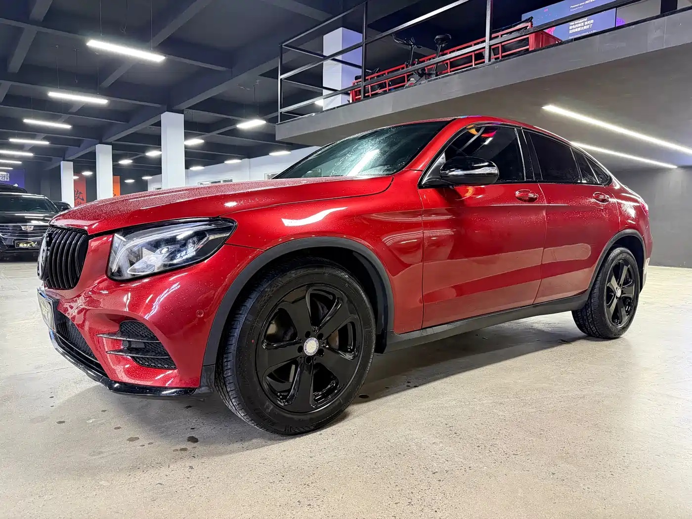 Mercedes-Benz GLC Coupe 2017 GLC 200 4MATIC Coupe SUV