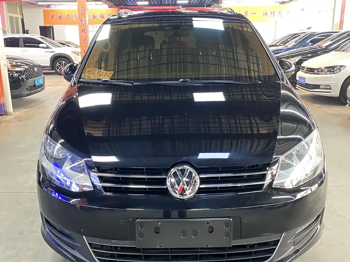 Volkswagen Sharan 2016 280TSI Enjoyment 7-Seater фото 2