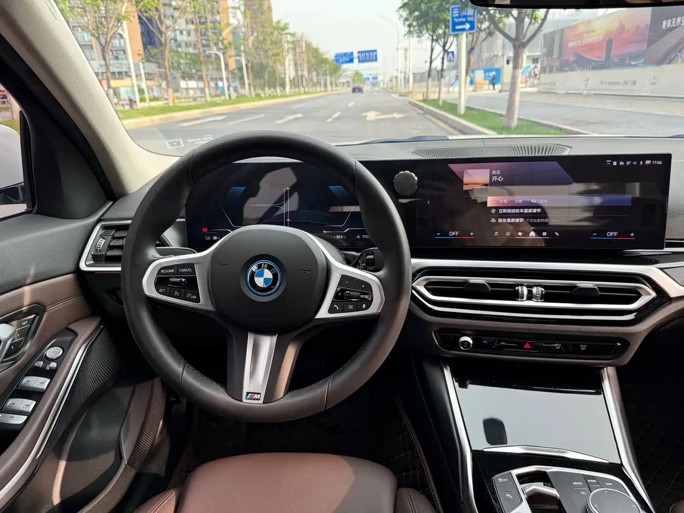 BMW i3 2024 eDrive 35 L фото 10