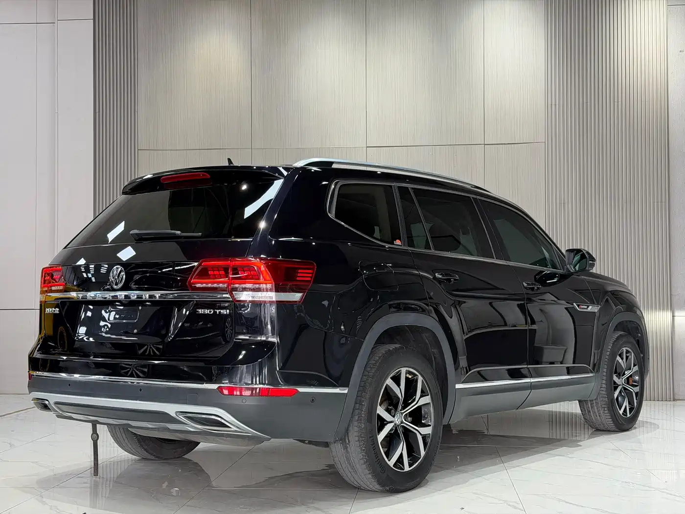 Volkswagen Teramont 2020 380TSI 4WD Luxury Edition China VI фото 5