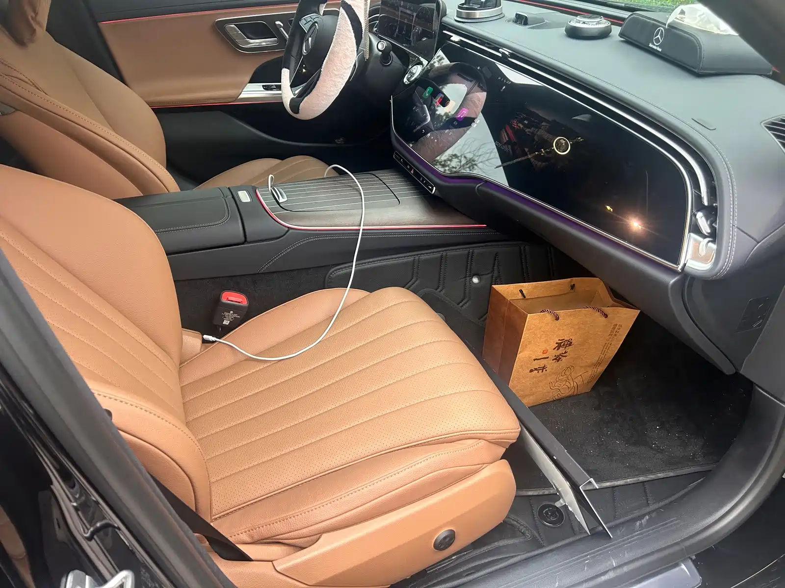 Фото 9 - Mercedes-Benz E-Class