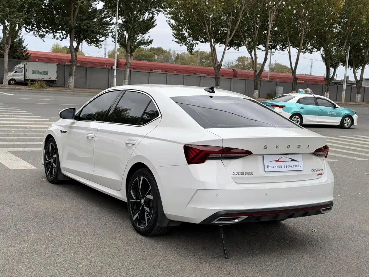 صورة 4 - Škoda Octavia