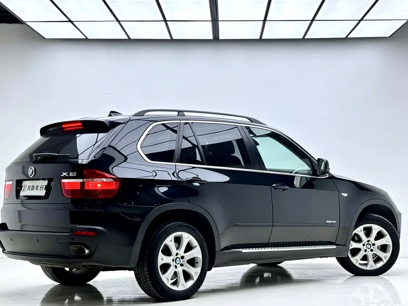 BMW X5 (Import) 2009 xDrive48i Luxury фото 4
