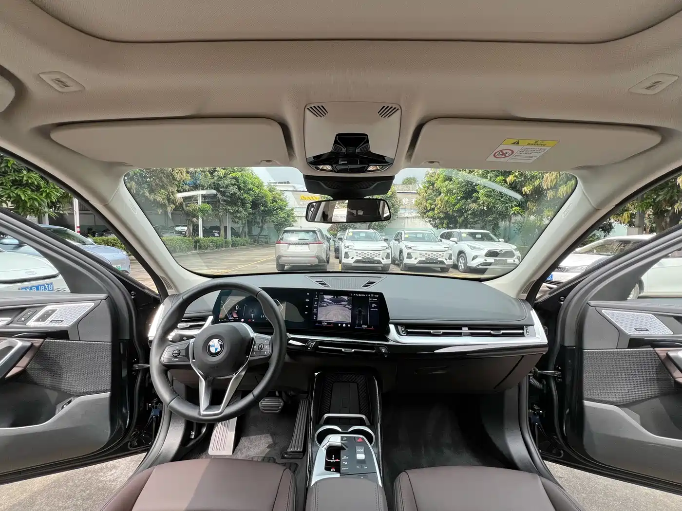BMW X1 2024 sDrive25Li X Design Package фото 5