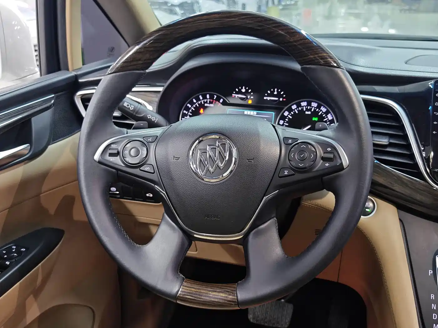 Buick GL8 2018 ES 28T Premium Type China VI фото 12