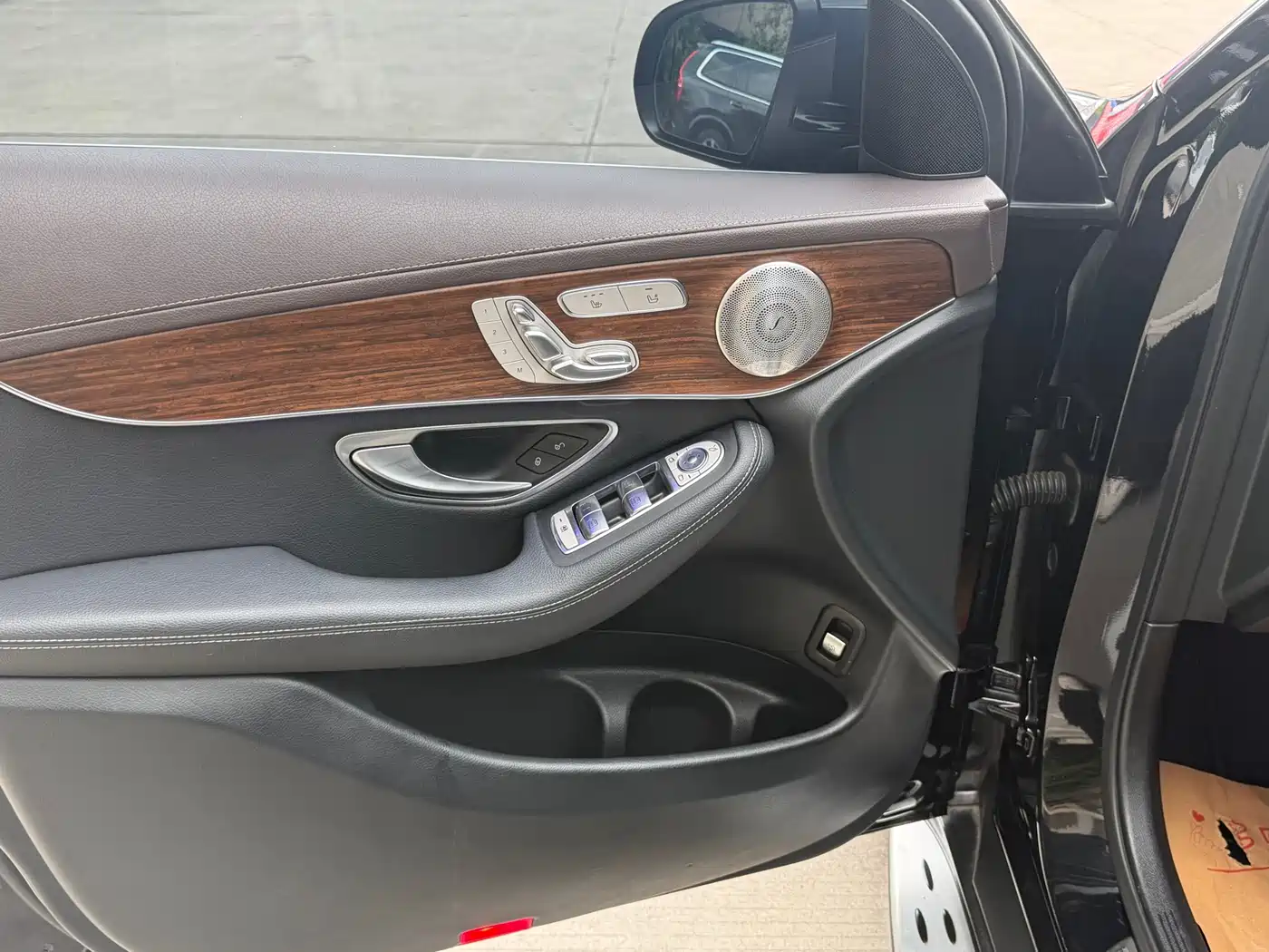 Mercedes-Benz GLC 2021 GLC 300 L 4MATIC Sporty фото 6