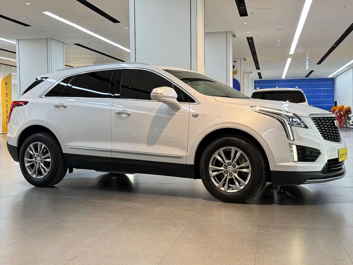 Cadillac XT5 2020 Facelift 28T Luxury Model фото 3