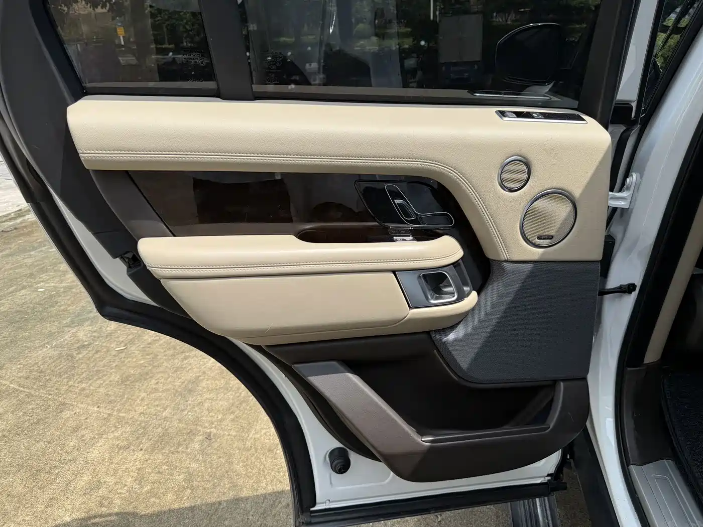 Фото 8 - Land Rover Range Rover