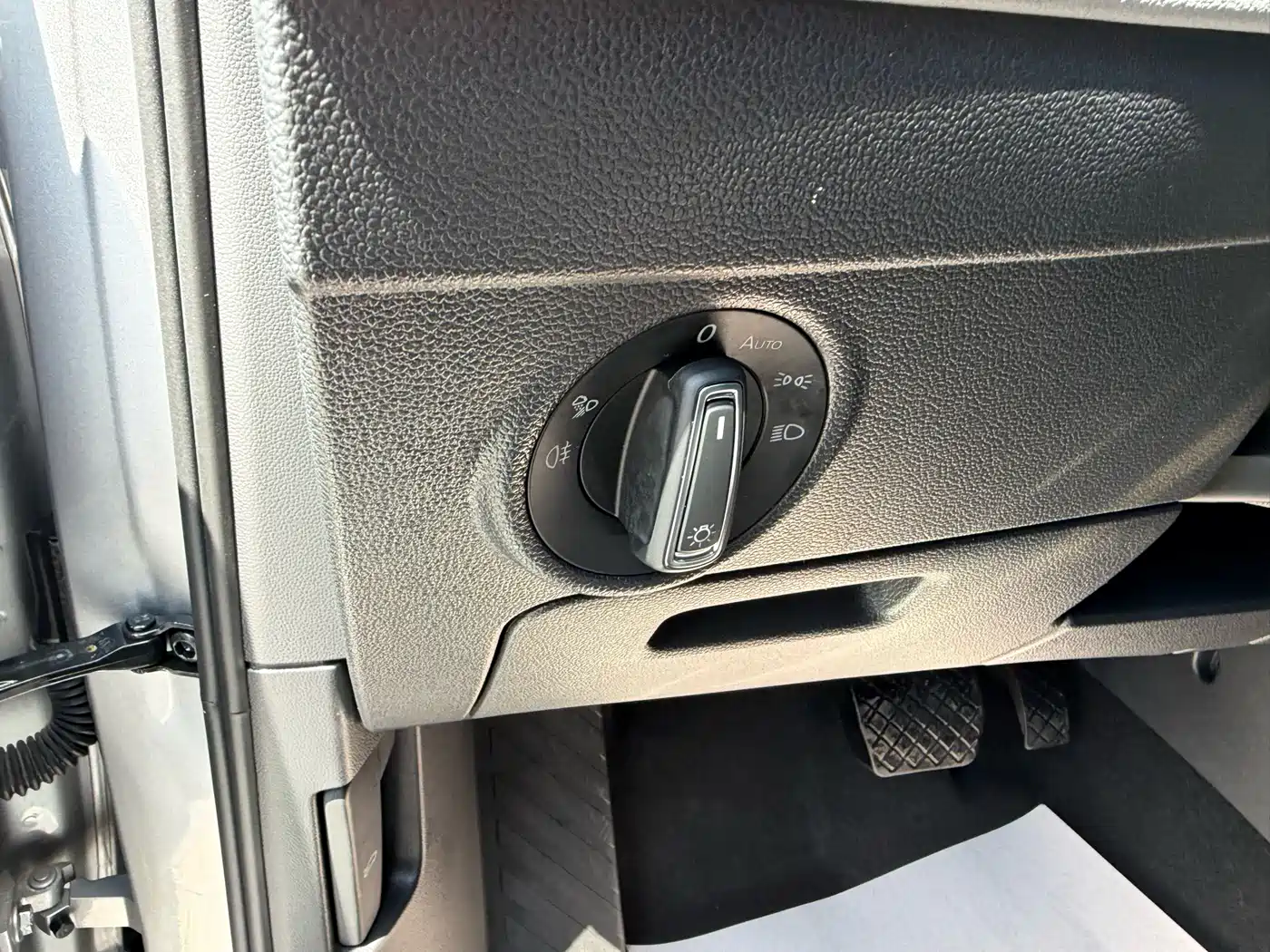 VOLKSWAGEN TIGUAN L NEW ENERGY
