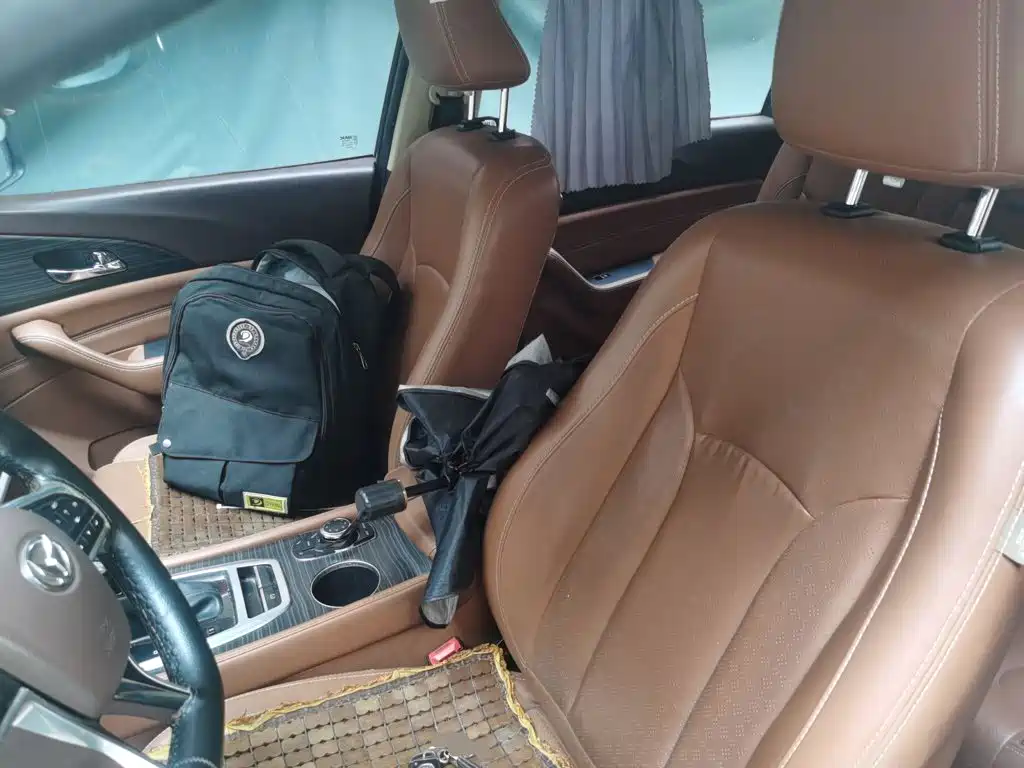 BAIC Huansu S7 2018 2018 1.5T Auto Premium Model