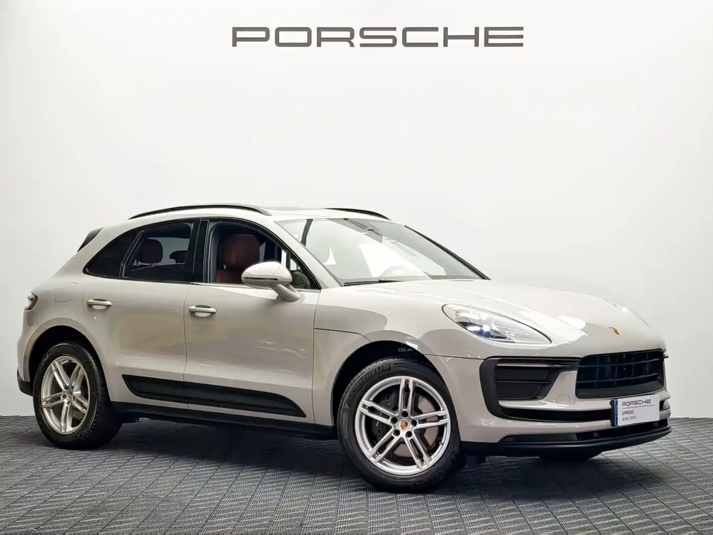 Porsche Macan 2024 Macan 2.0T фото 2