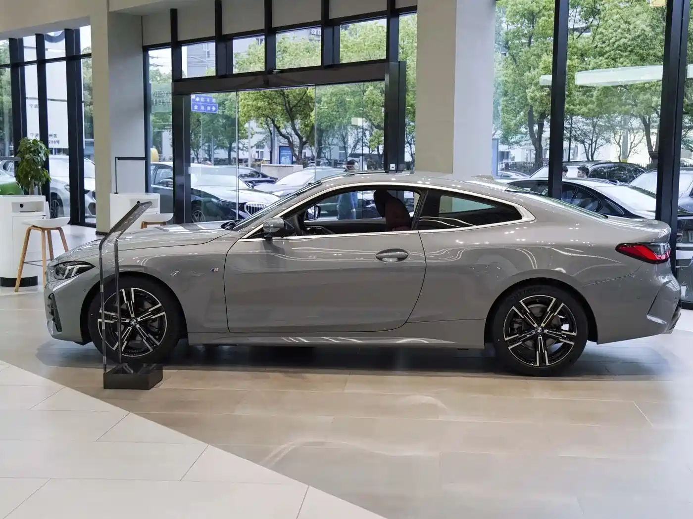 BMW 4 Series фото 7