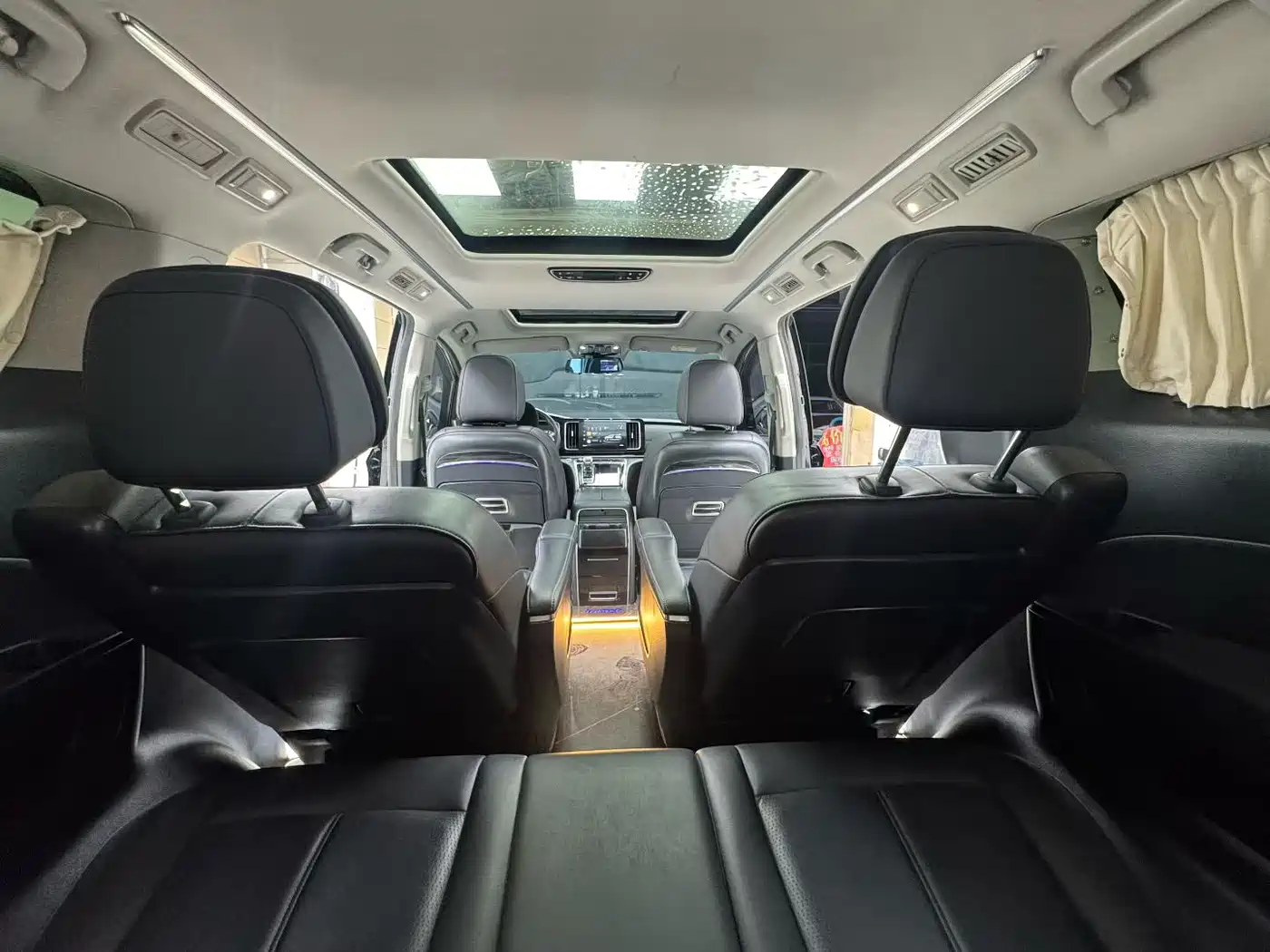 GAC Trumpchi Trumpchi M8 2021 Leading Show Series 390T Prestige Edition фото 8