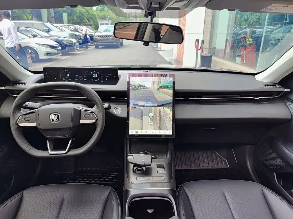 Changan Eado 2025 2025 Blue Whale 1.5T 500Bar Premium