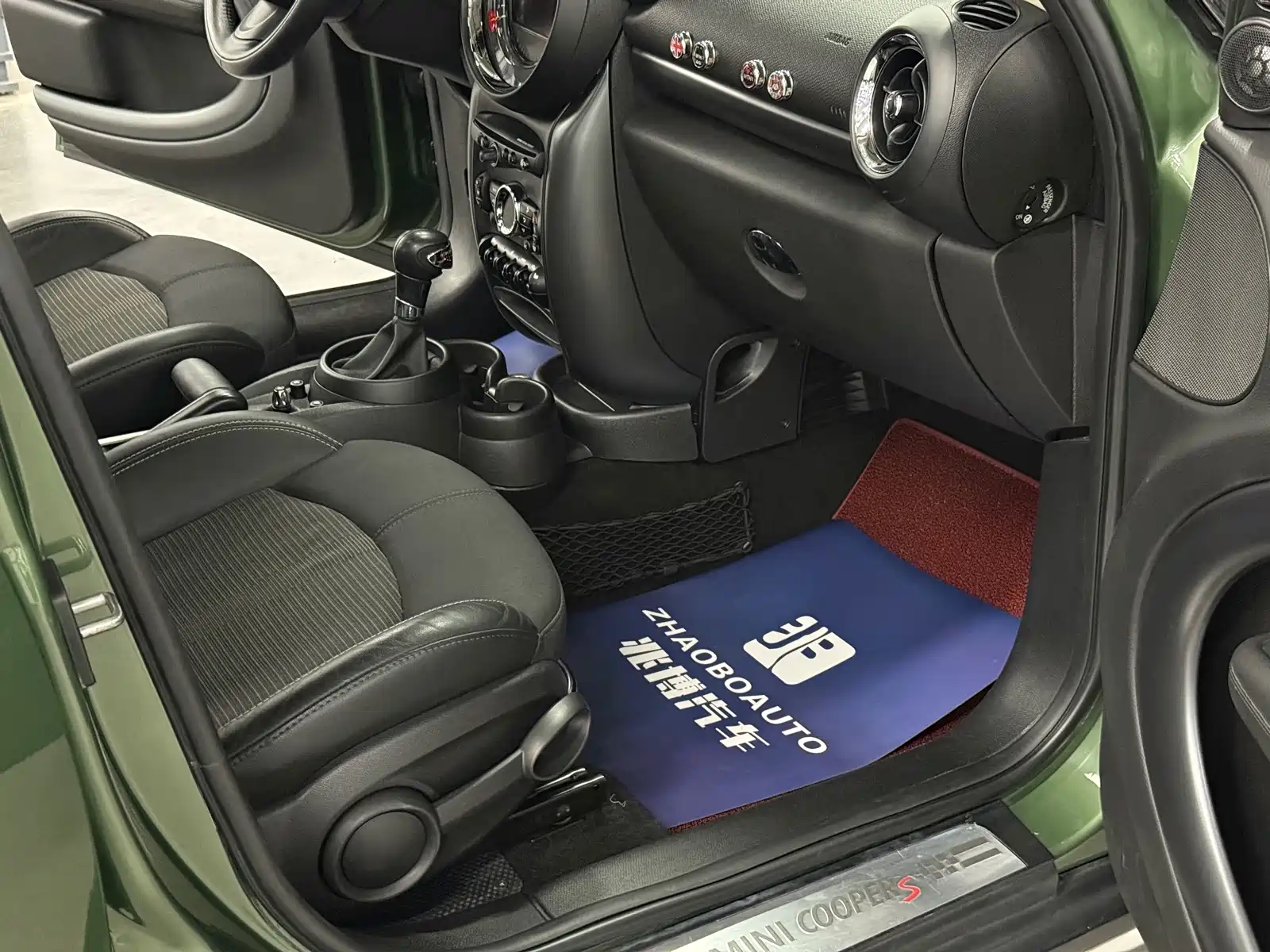 Фото 9 - MINI COUNTRYMAN