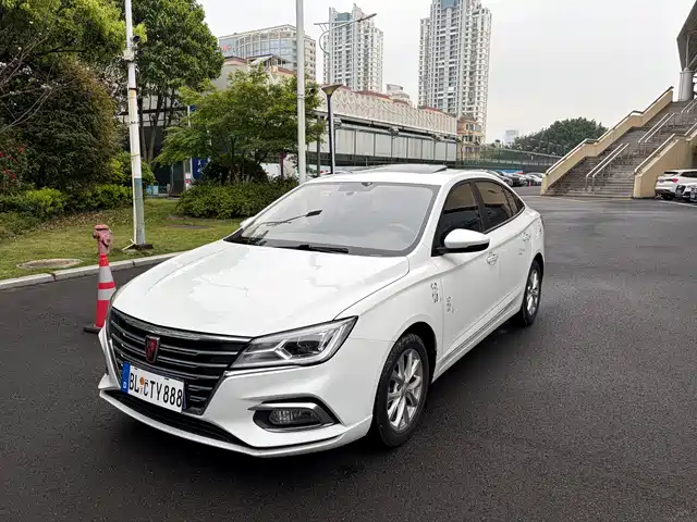 ROEWE I5