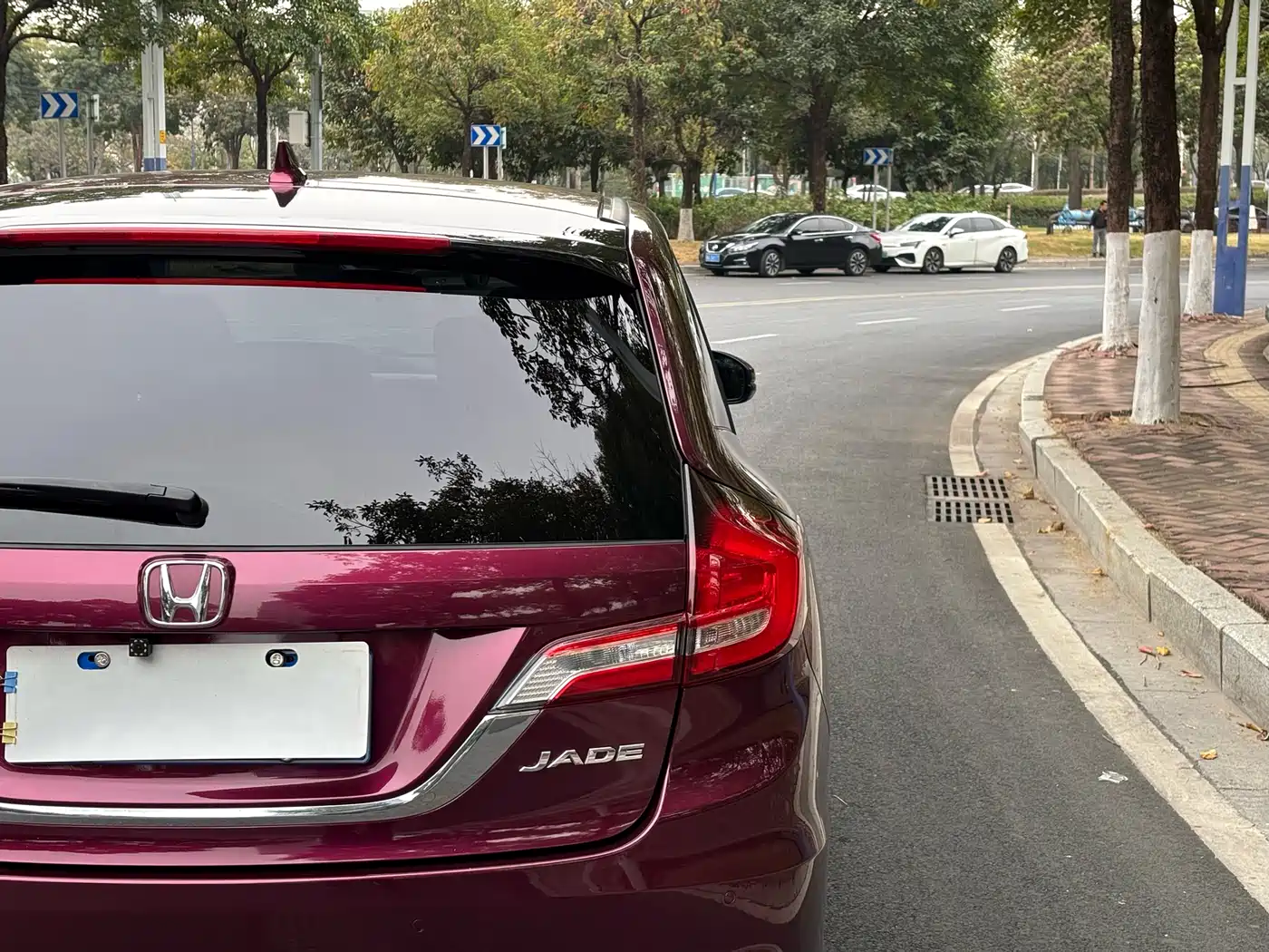 Honda Jade 2019 2017 1.8L Automatic Comfort Edition 5-seater