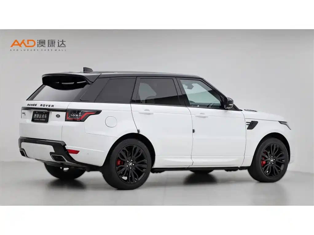 Land Rover Range Rover Sport 2021 3.0 L6 Gloss Black Edition фото 3