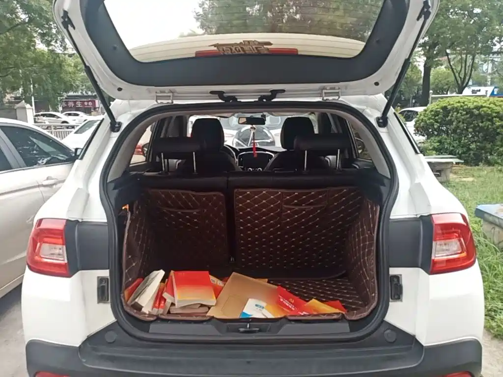 Zhonghua V3 2020 2017 1.5L Manual Comfort