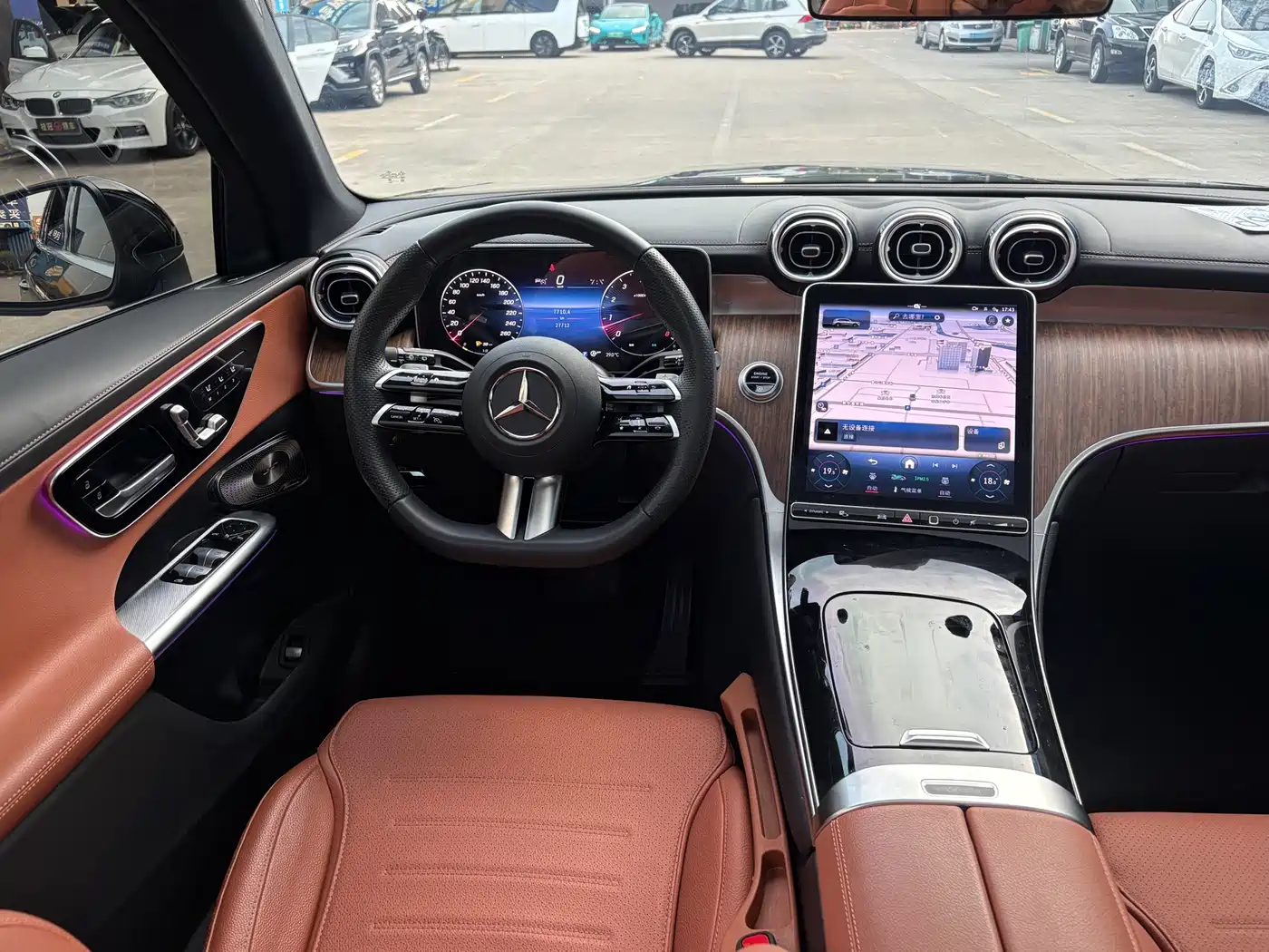 Mercedes-Benz GLC 2024 GLC 300 L 4MATIC Dynamic 5-seater фото 7