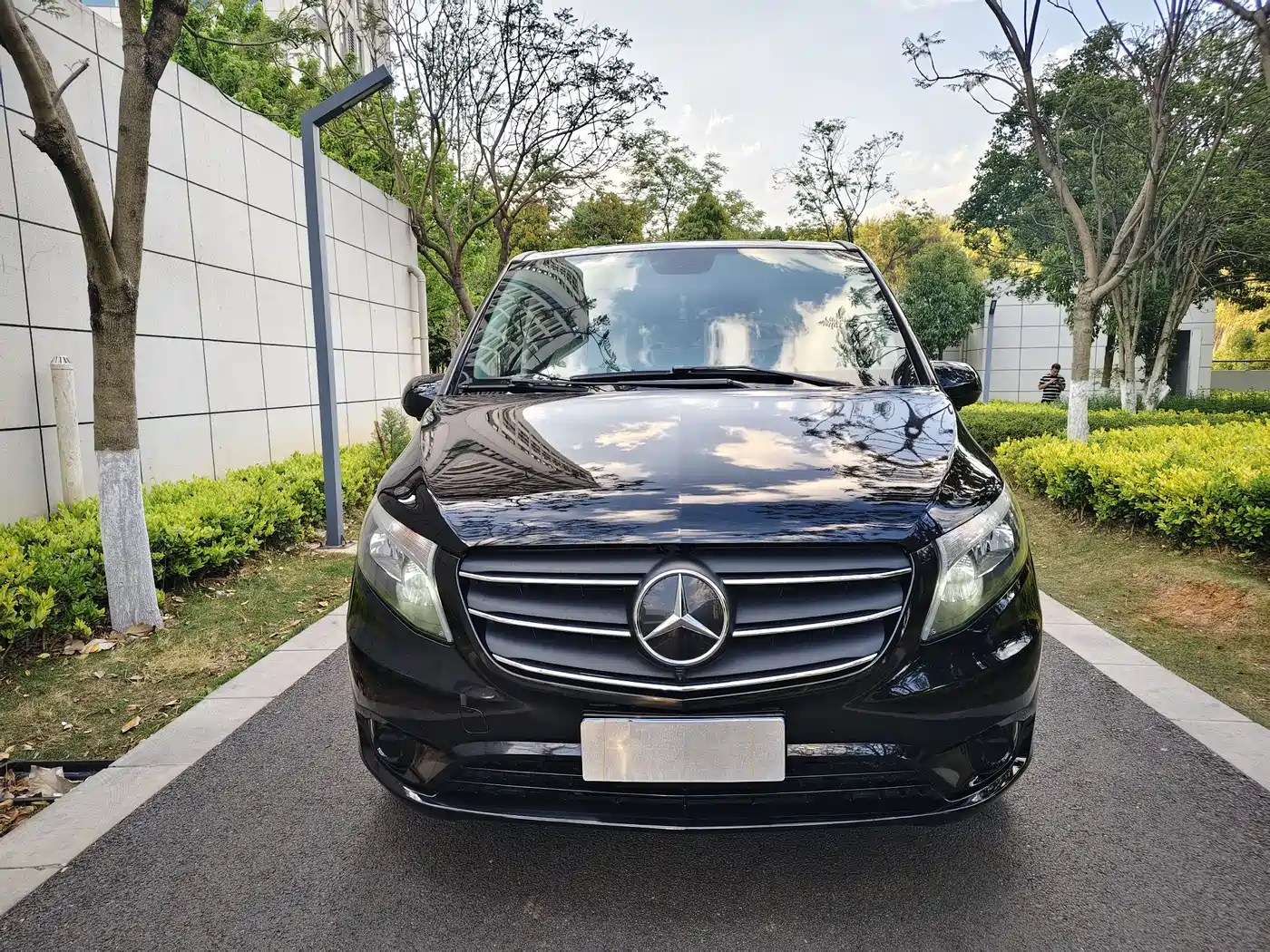 Mercedes-Benz Vito 2021 2.0T Elite 7-Seater фото 2