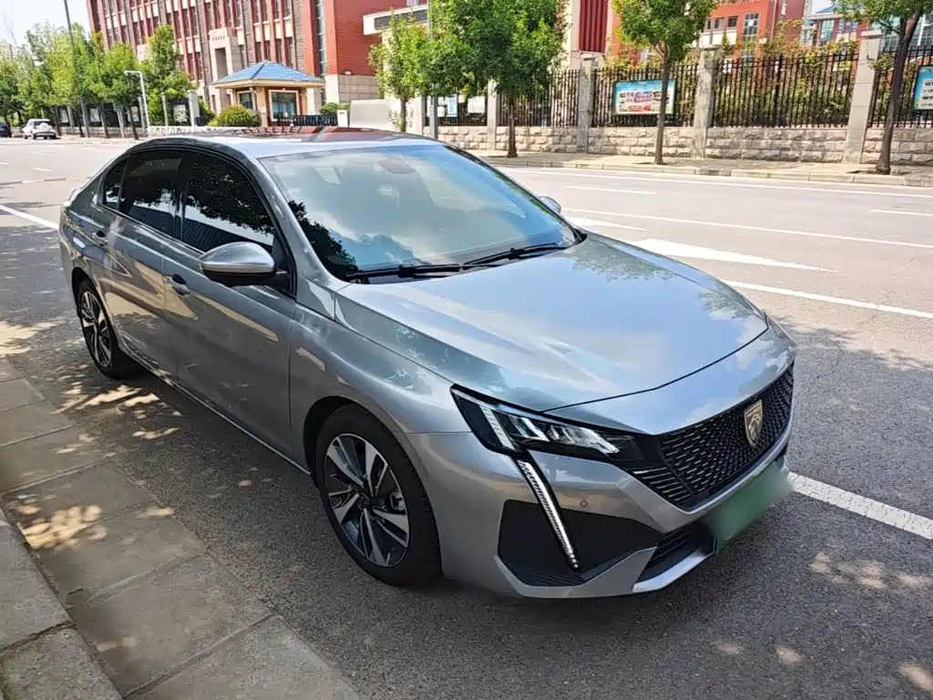 Peugeot 408 2025 2024 360THP Dá Dá Edition Latour