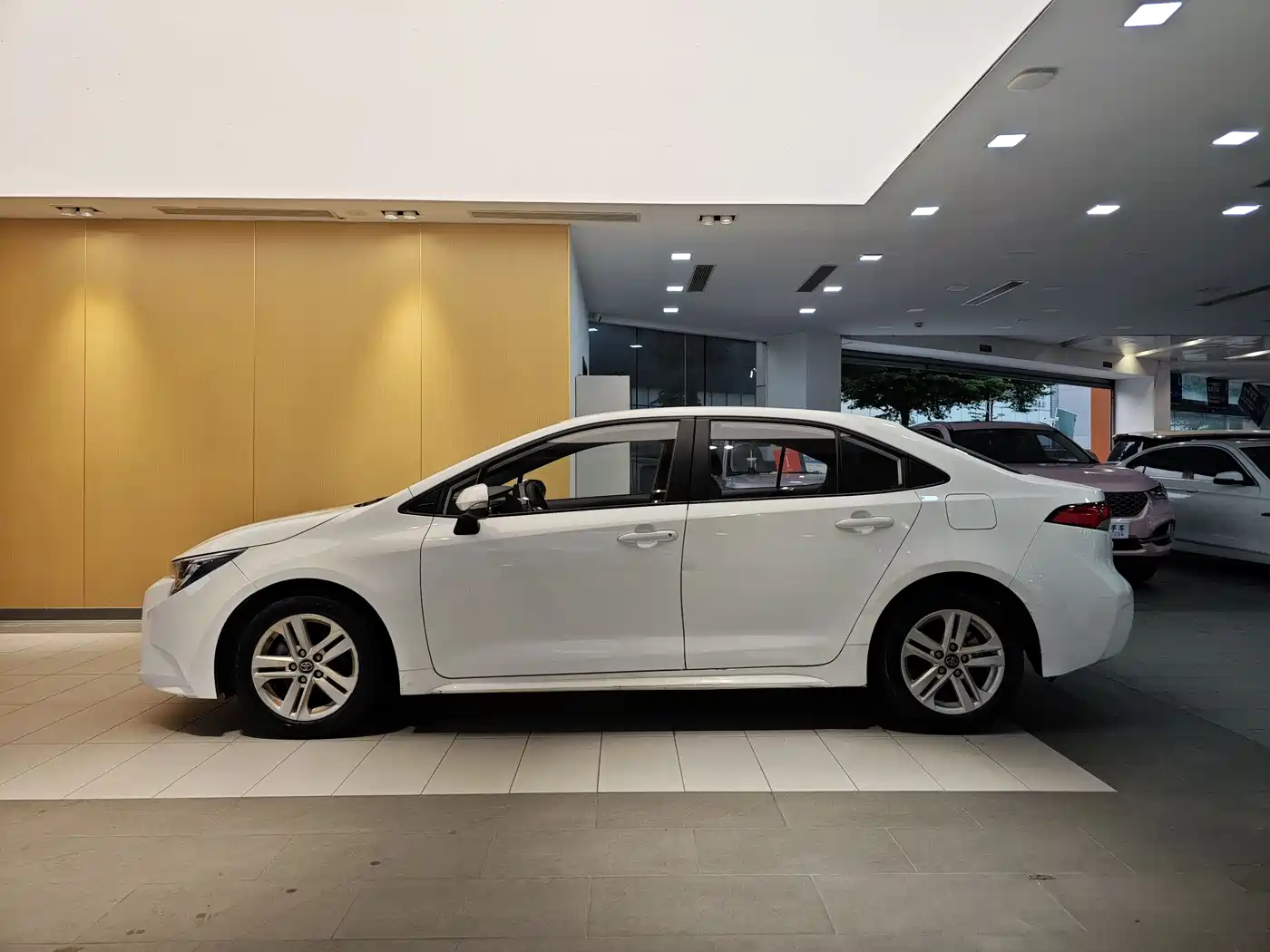 Toyota Levin 2022 TNGA 1.5L CVT Progressive Edition фото 7