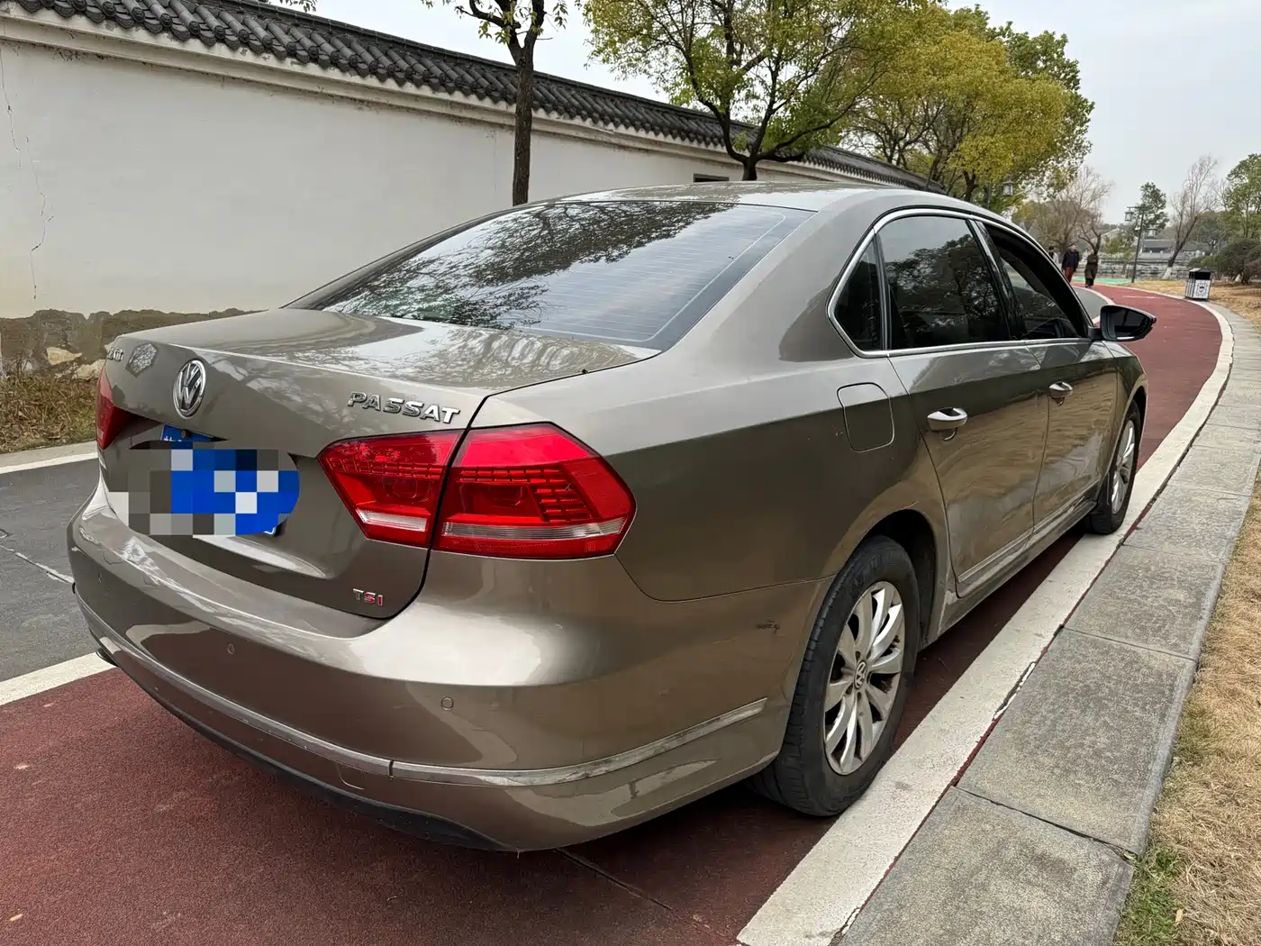 Volkswagen Passat 2013 1.8TSI DSG Zunrong фото 4