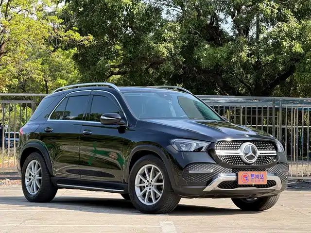 Mercedes-Benz GLE 2022 GLE 350 4MATIC Fashion — фото 3