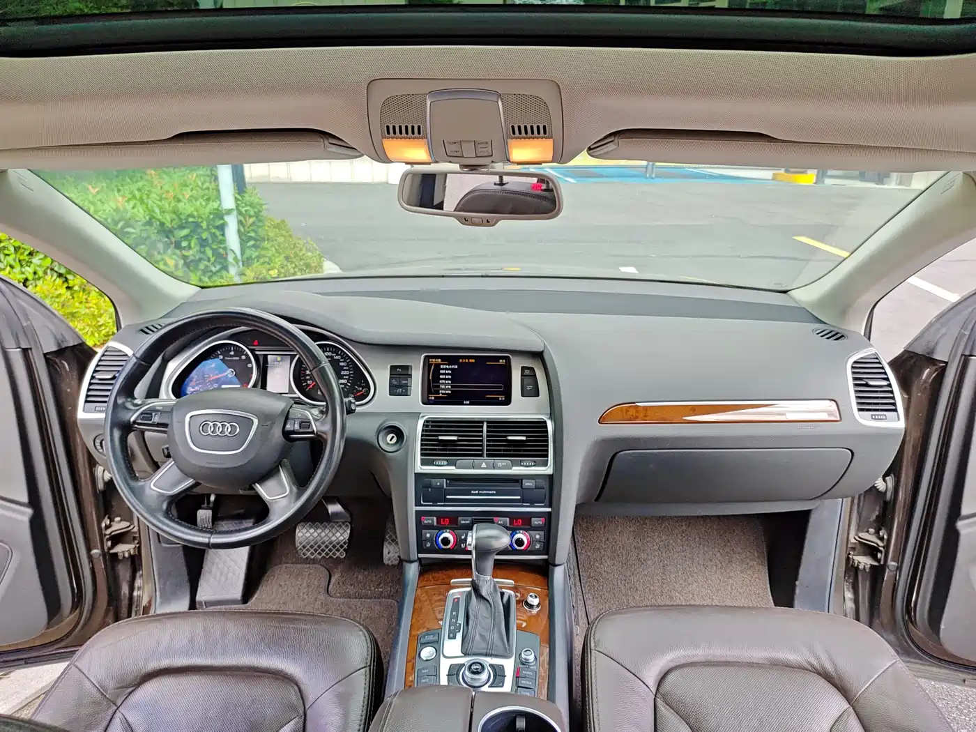 Audi Q7 2012 3.0 TFSI Technology (245kW) фото 4