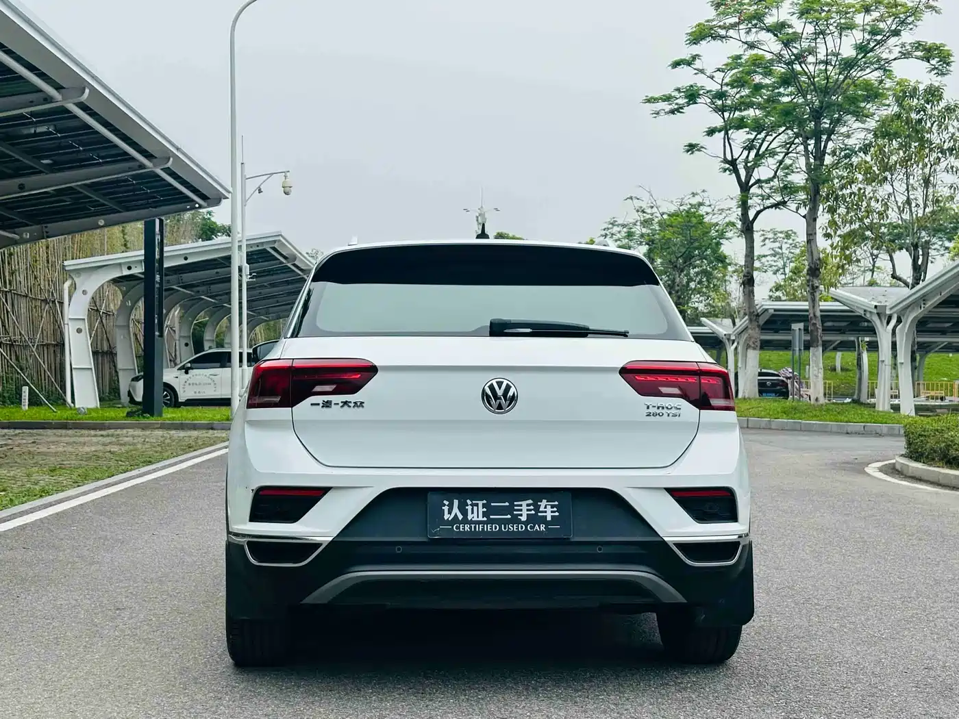 Volkswagen T-ROC 2018 280TSI DSG 2WD Comfort (China V) фото 6