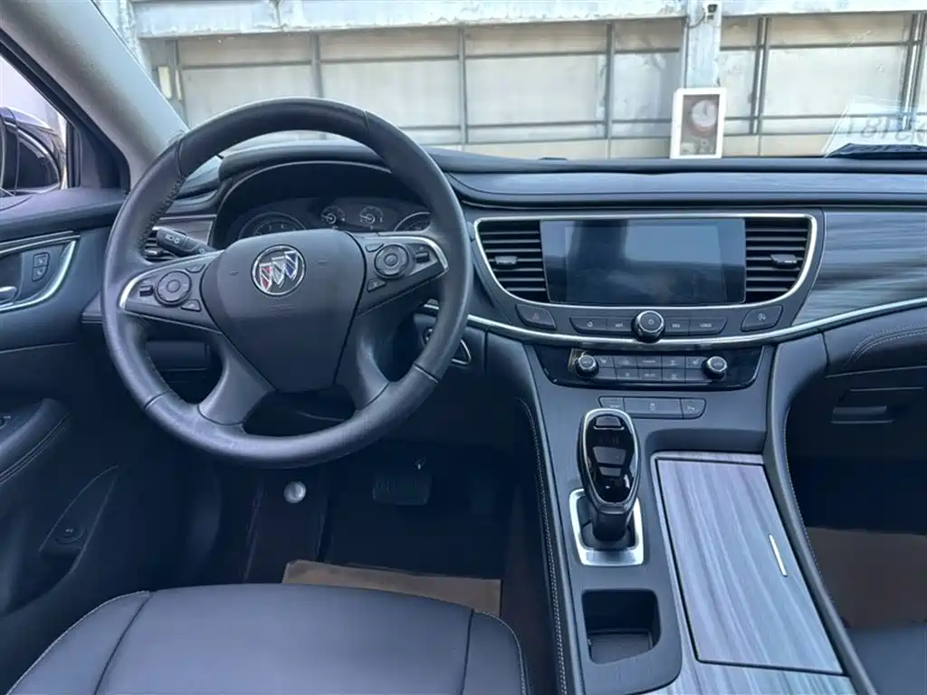 Buick LaCrosse 2022 652T Luxury фото 21