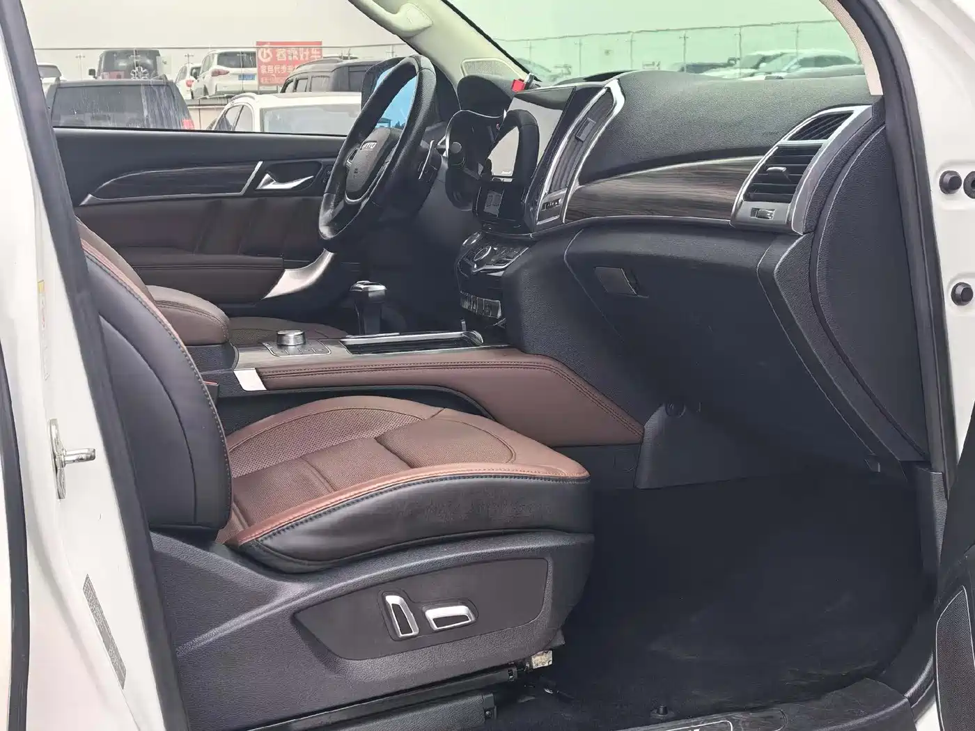 Haval H9 2017 2.0T Diesel 4WD Luxury 7-seater фото 8