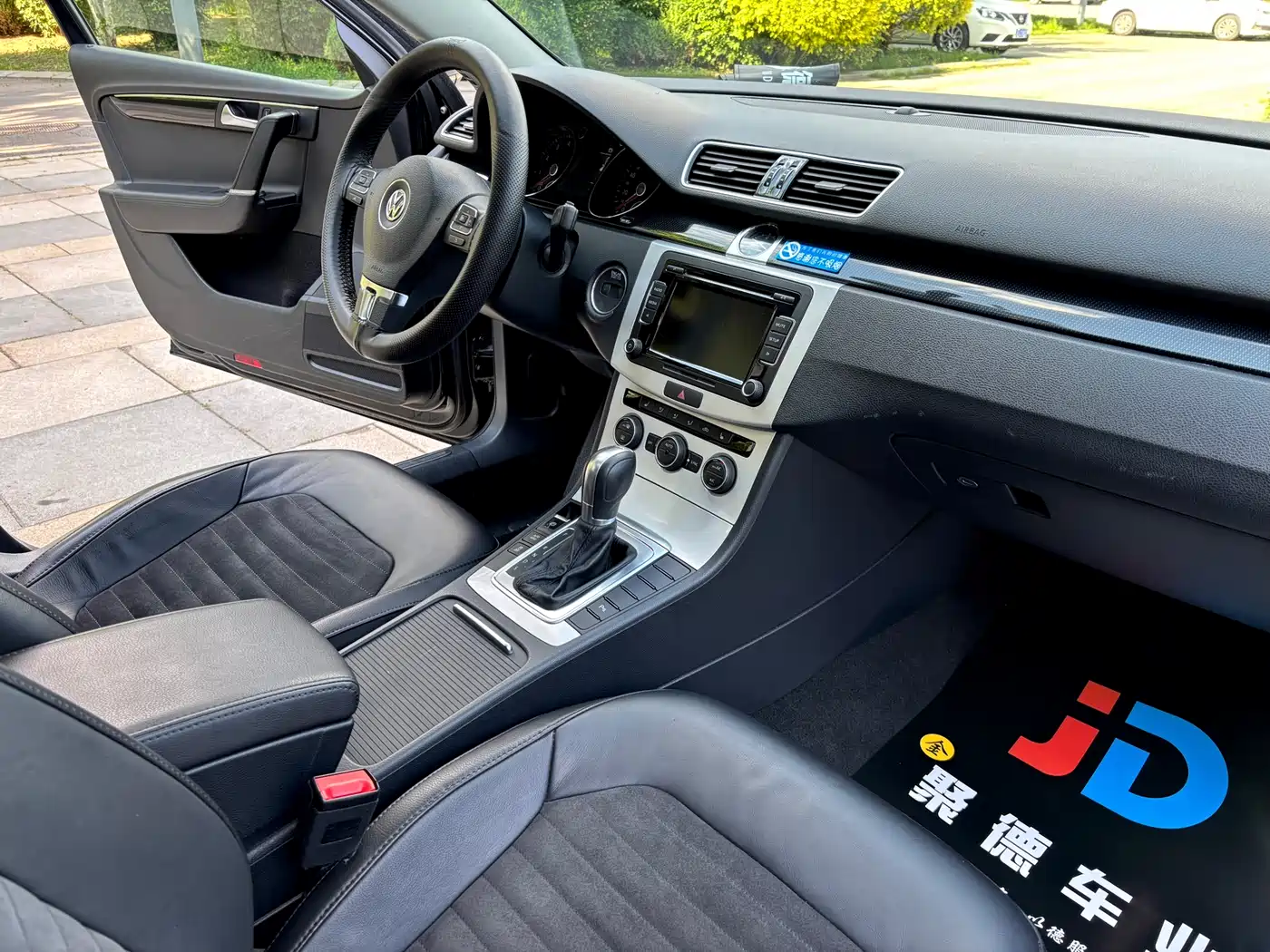 Volkswagen Magotan 2015 1.8TSI Luxury фото 17